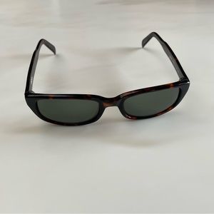 GUC DKNY tortoise sunglasses